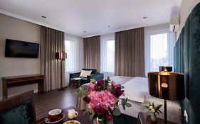 Greguar Hotel